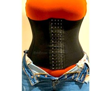 Waist trainer